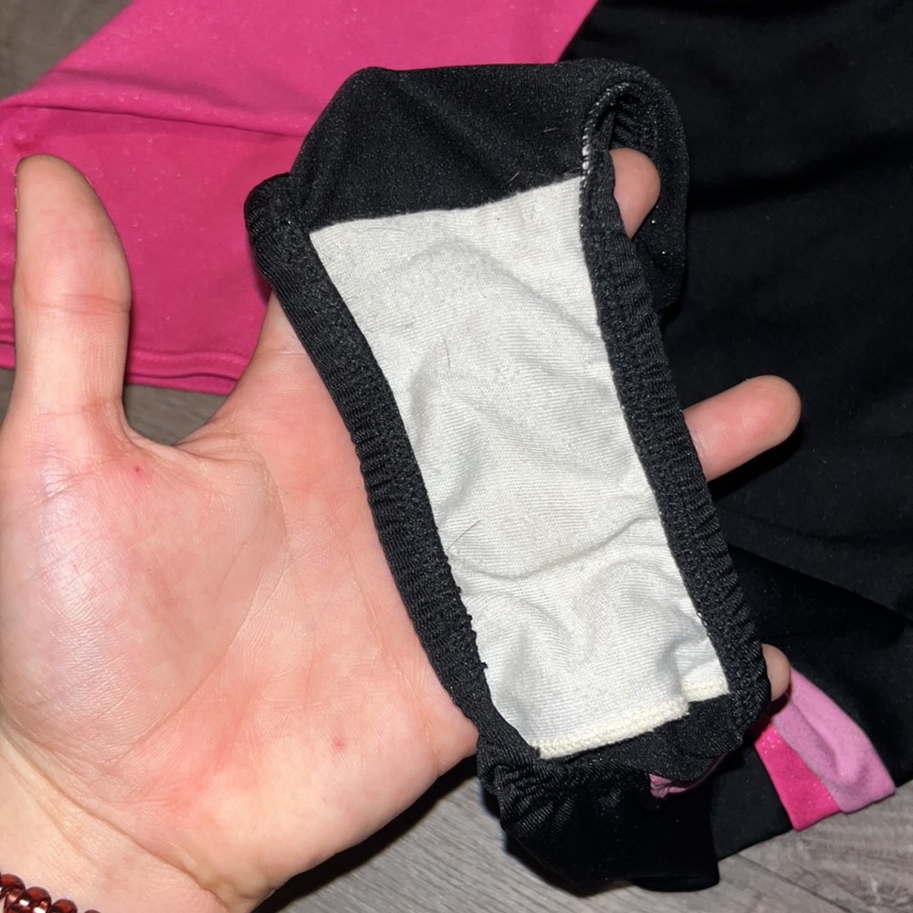 Gymnastics one peace - Picture 4 of 4